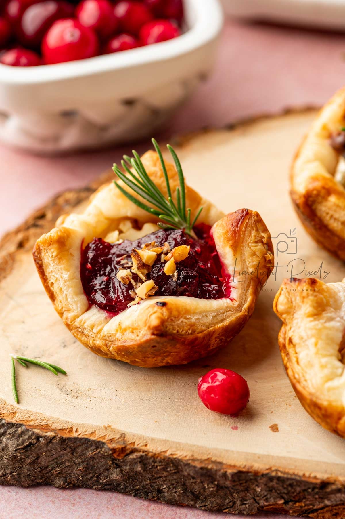 Cranberry Brie Bites with Puff Pastry - Exclusive Recipe